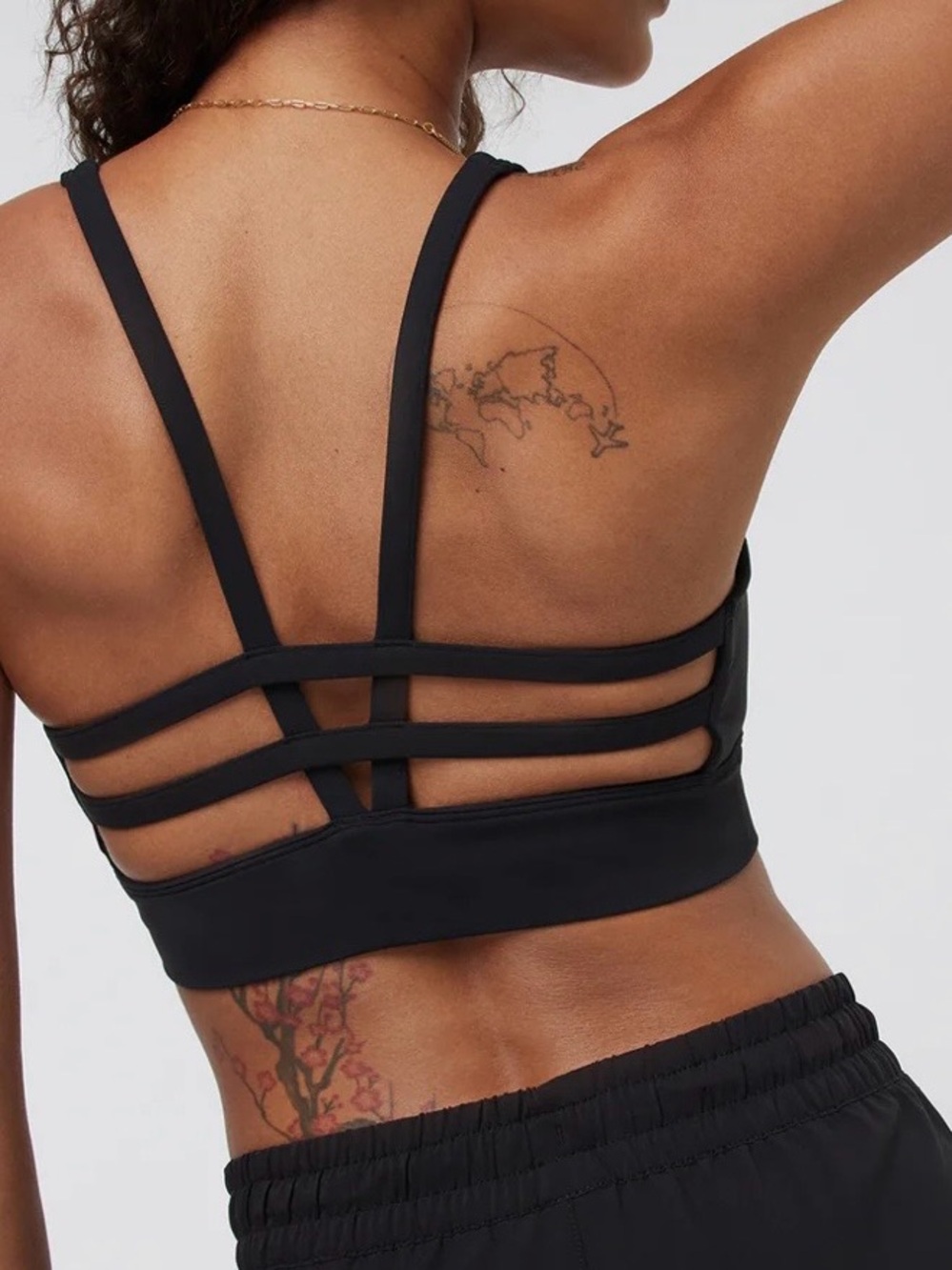 Vuori Yosemite Longline Sports Bra - XS
Burnt Sienna